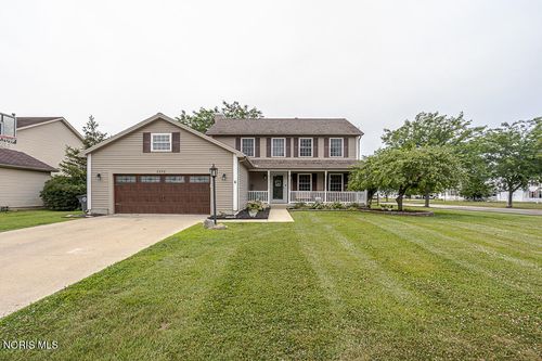 2376 Mckinley Dr, Perrysburg, OH, 43551-1182 | Card Image