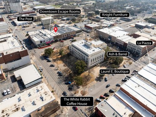 ste-200-105 S Travis St, Sherman, TX, 75090-6077 | Card Image