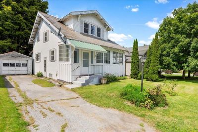 3 Church Street, House other with 3 bedrooms, 1 bathrooms and null parking in Bennington VT | Image 1