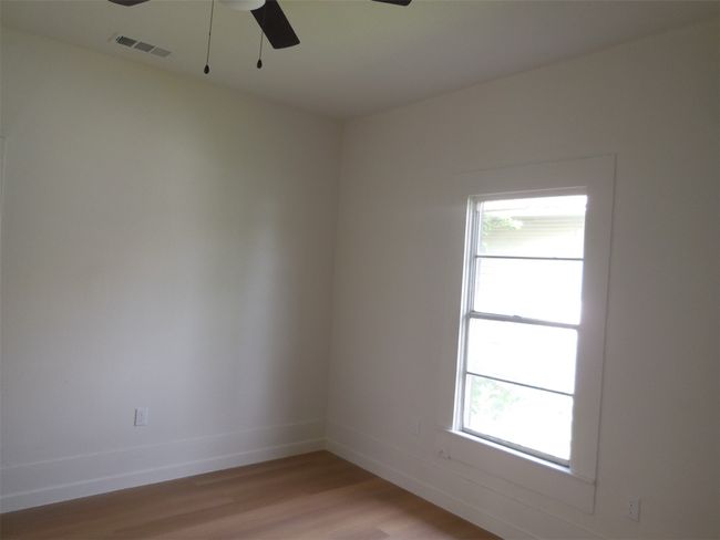 1202 W Main St, House other with 2 bedrooms, 1 bathrooms and null parking in Eastland TX | Image 10