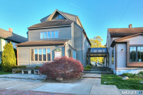 fl-3rd-61 Sherman St, Fairfield, CT, 06824-5891 | Card Image