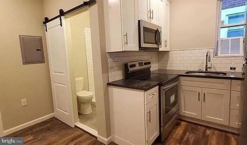 2r-1466 N 52nd St, PHILADELPHIA, PA, 19131-4032 | Card Image