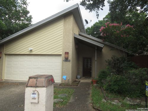 3462 River Path, San Antonio, TX, 78230-2526 | Card Image
