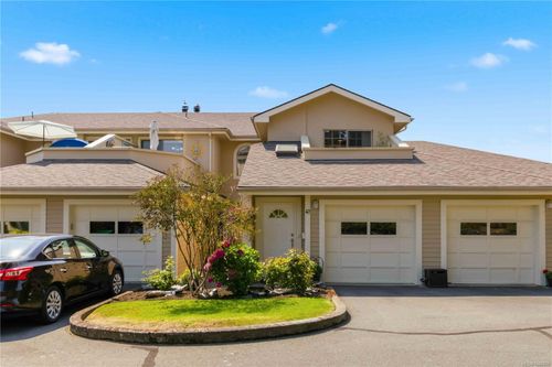 47-909 Admirals Rd, Esquimalt, BC, V9A2P1 | Card Image