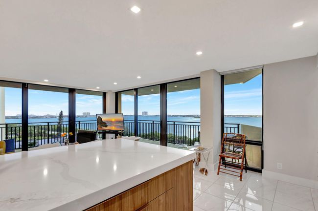APT-7C - 5460 N Ocean Dr, Condo with 2 bedrooms, 2 bathrooms and null parking in Riviera Beach FL | Image 11
