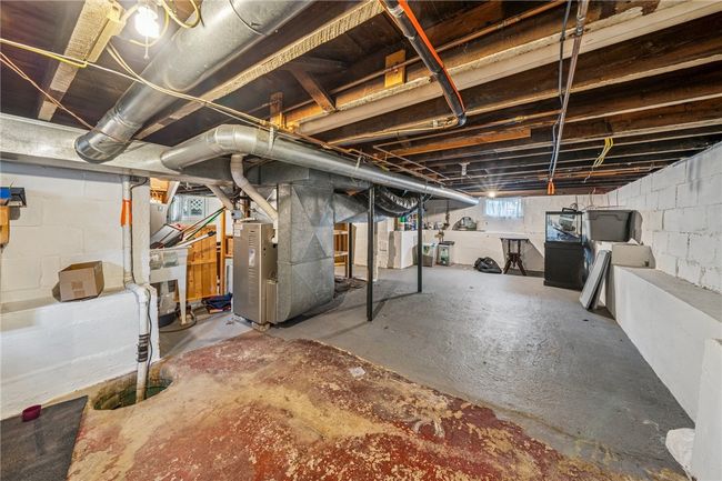 26 2 Nd Ave, House other with 3 bedrooms, 2 bathrooms and 2 parking in Scottdale PA | Image 24
