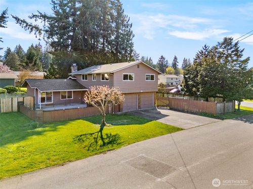 6801 Husky Way Se, Lacey, WA, 98503 | Card Image