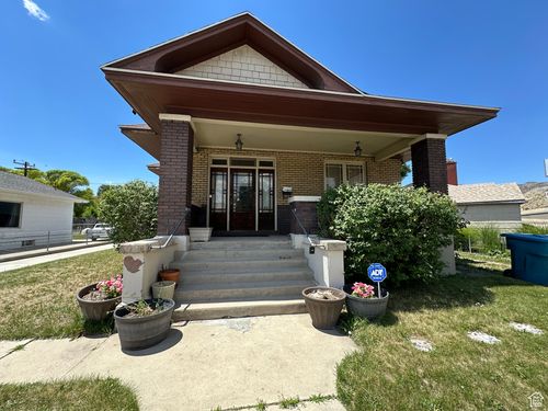 40 Garden St, Helper, UT, 84526-1116 | Card Image