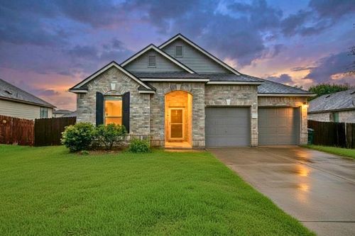 345 Apricot Dr, Kyle, TX, 78640-6007 | Card Image