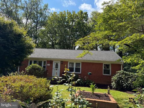 1905 Swanson Dr, CHARLOTTESVILLE, VA, 22901-2754 | Card Image