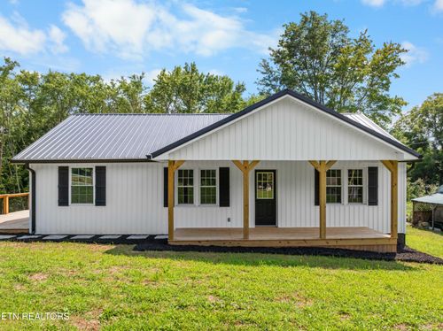 994 Pinecrest Rd, Jacksboro, TN, 37757 | Card Image