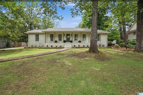 3300 Monte Doro Dr, Hoover, AL, 35216-4913 | Card Image