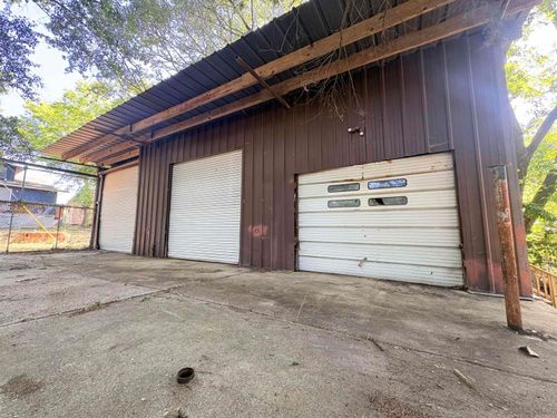 716 W Oak St, El Dorado, AR, 71730-5424 | Card Image