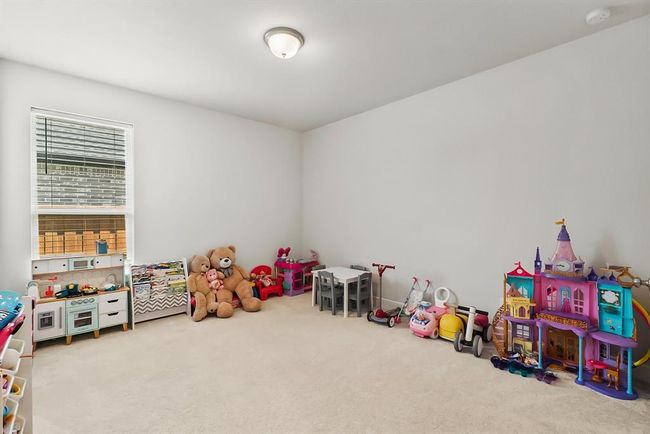 Additional downstairs bedroom. | Image 20