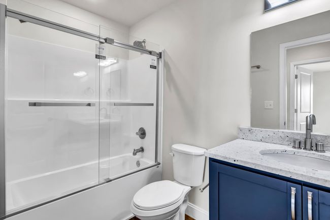 Full bathroom on second floor. | Image 18