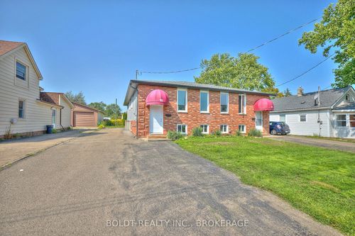 19 Colborne St, Thorold, ON, L2V3P8 | Card Image