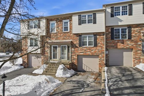 3073 Meadow Brook Ct, Hampton, PA, 15044 | Card Image