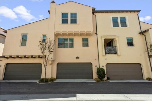 105 Tubeflower, Irvine, CA, 92618-0870 | Card Image