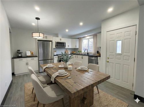 main-1048 Fennell Ave E, Hamilton, ON, L8T1R6 | Card Image