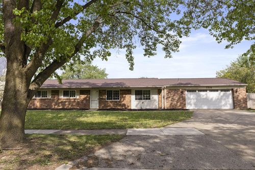 754 Pointview Dr, Westerville, OH, 43081-3476 | Card Image