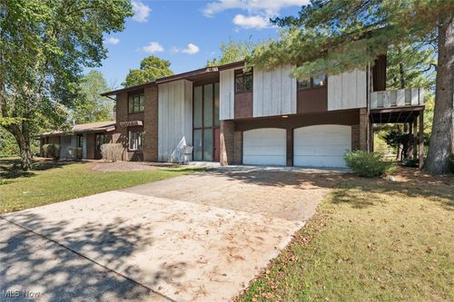 41 S Cedar St, Oberlin, OH, 44074-1519 | Card Image