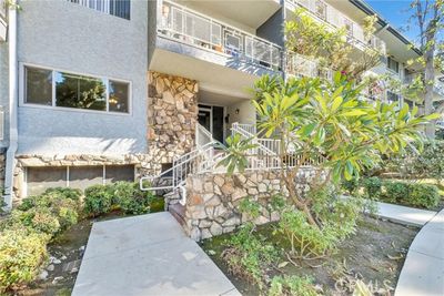 1A - Beverly Boulevard, Condo with 1 bedrooms, 1 bathrooms and 1 parking in Whittier CA | Image 2