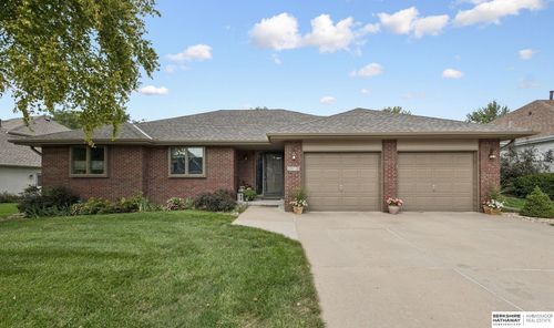 2018 Northridge Cir, Blair, NE, 68008-4204 | Card Image