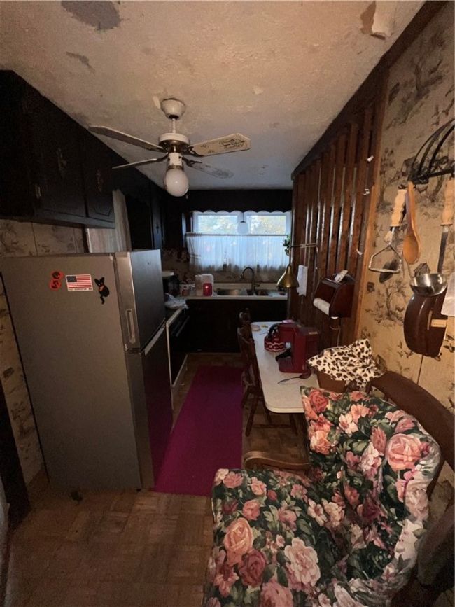 3203 Clay Pike St, House other with 3 bedrooms, 0 bathrooms and null parking in Herminie PA | Image 14