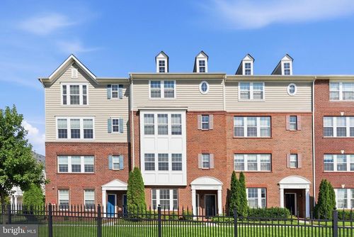 663 E Church St, FREDERICK, MD, 21701-6163 | Card Image