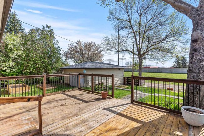 7424 Fleetwood Dr Se, House other with 4 bedrooms, 2 bathrooms and 4 parking in Calgary AB | Image 37