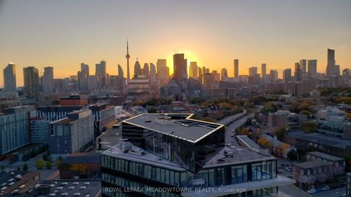 1902-170 Bayview Ave, Toronto, ON, M5A0M4 | Card Image