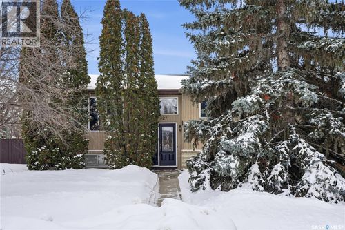 327 Allegretto Cres, Saskatoon, SK, S7K6W3 | Card Image