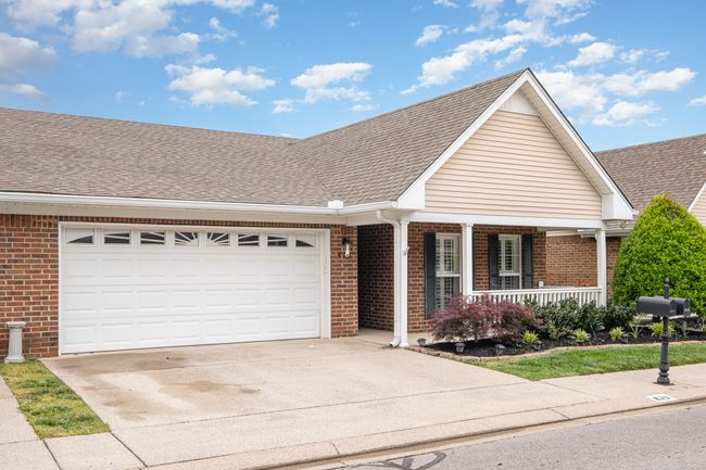 413 Forest Glen Cir, Townhouse with 2 bedrooms, 2 bathrooms and 2 parking in Murfreesboro TN | Image 4