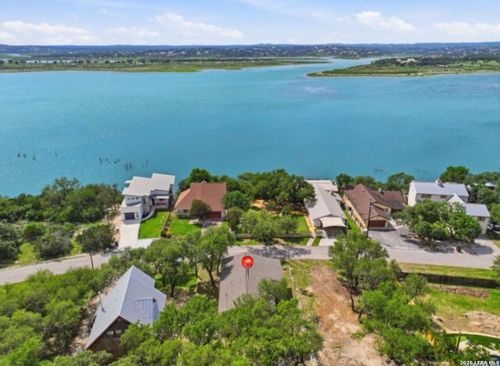 2200 Glenn Dr, Canyon Lake, TX, 78133-3435 | Card Image