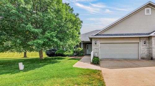 4108 Wild Ridge Ct, Eau Claire, WI, 54703-4313 | Card Image