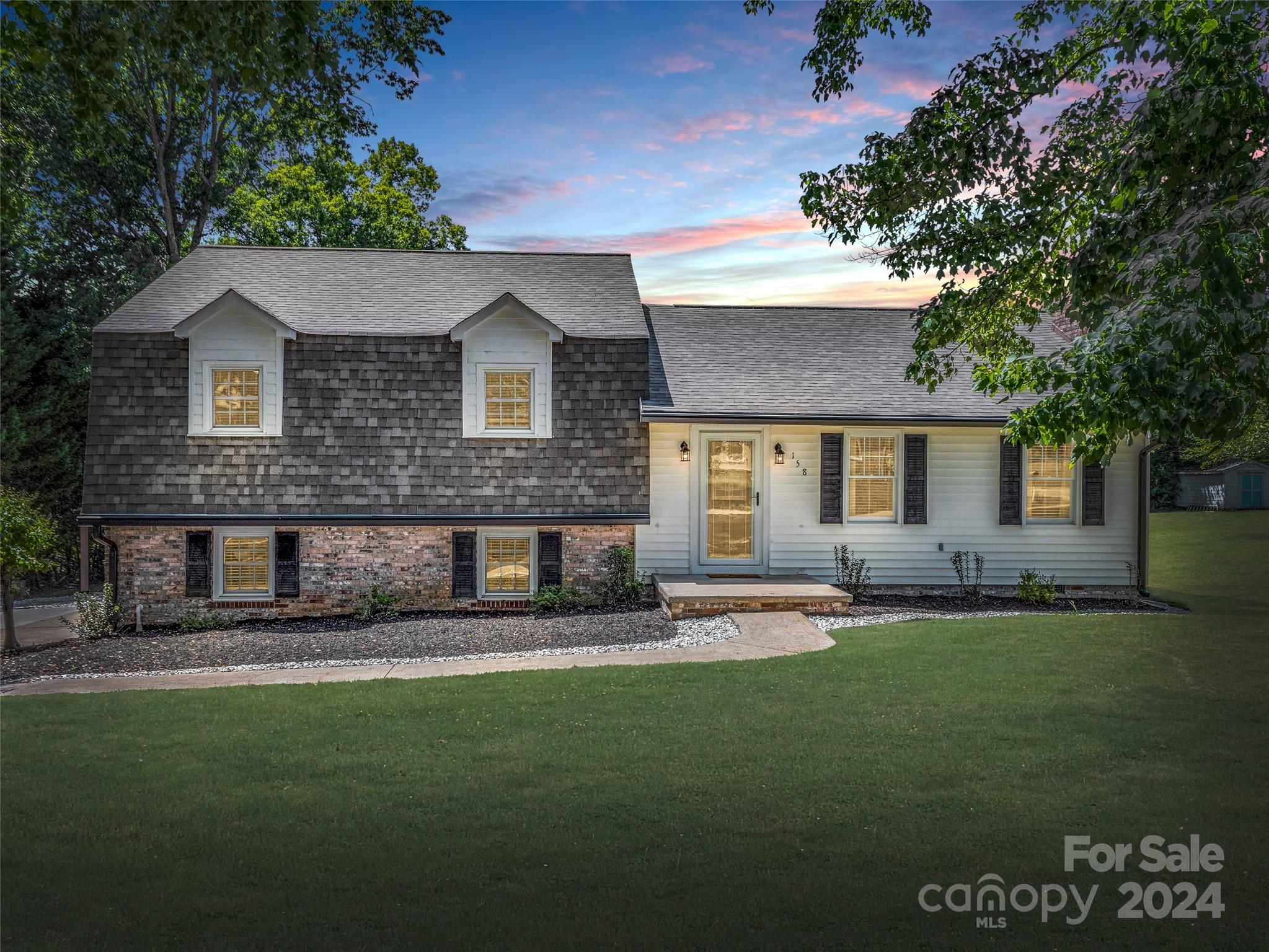 Allen Dr, Forest City, NC 28043