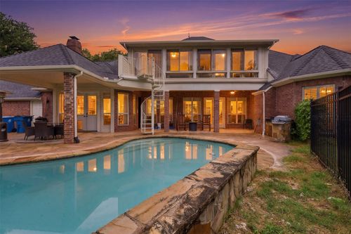 351 Cattlebaron Parc Drive, Fort Worth, TX, 76108 | Card Image