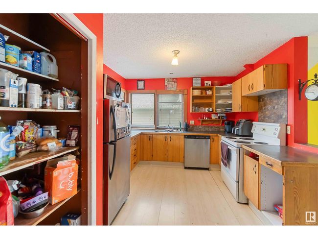 6513 53 Ave, House other with 4 bedrooms, 2 bathrooms and null parking in Redwater AB | Image 13