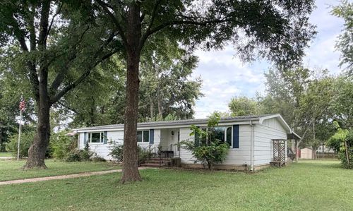 304 S Valley, Eureka, KS, 67045 | Card Image