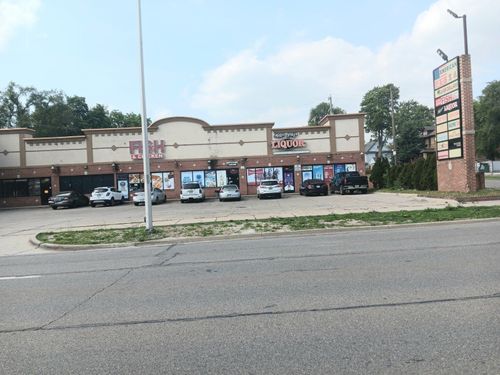 722-694-722 W Huron St, Pontiac, MI, 48341-1523 | Card Image