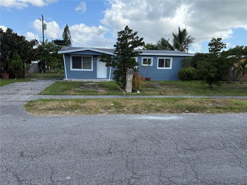10425-10425 Sw 152nd St, Miami, FL, 33157-1420 | Card Image