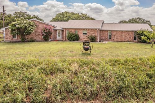 6151 Old Joy Shannon Rd, Henrietta, TX, 76365-7260 | Card Image