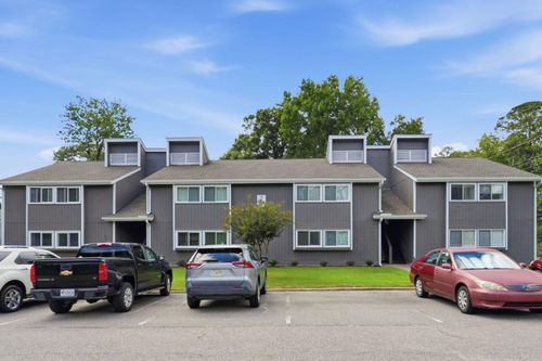 15-6-10301 N Kings Hwy, Myrtle Beach, SC, 29572-6710 | Card Image