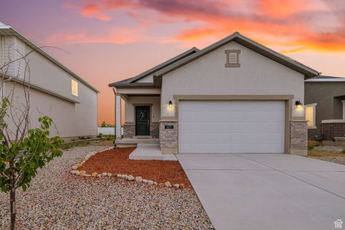 425 W Domain Ln, Grantsville, UT, 84029-3310 | Card Image