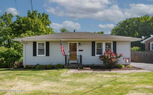 1173 Hill St, Radcliff, KY, 40160-9566 | Card Image
