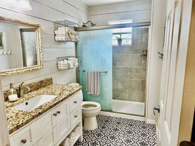 302 E Castlewood Dr, House other with 2 bedrooms, 1 bathrooms and 4 parking in Granite Shoals TX | Image 26