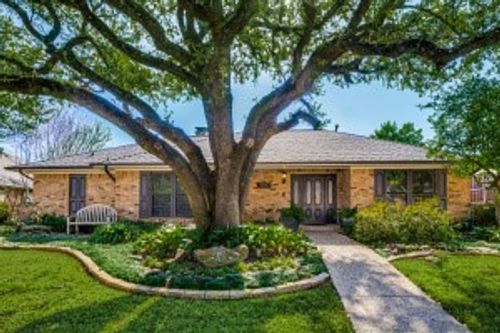 6518 Copper Creek Dr, Dallas, TX, 75248-3919 | Card Image