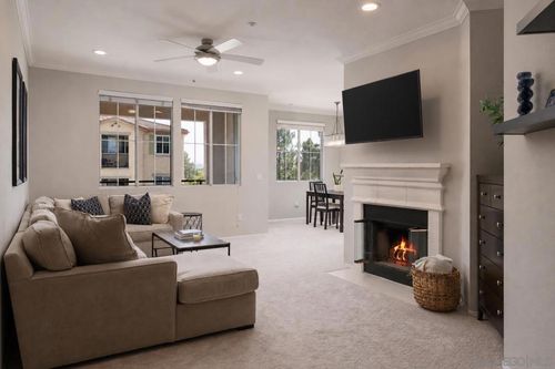 332-3825 Elijah Ct, San Diego, CA, 92130-4026 | Card Image