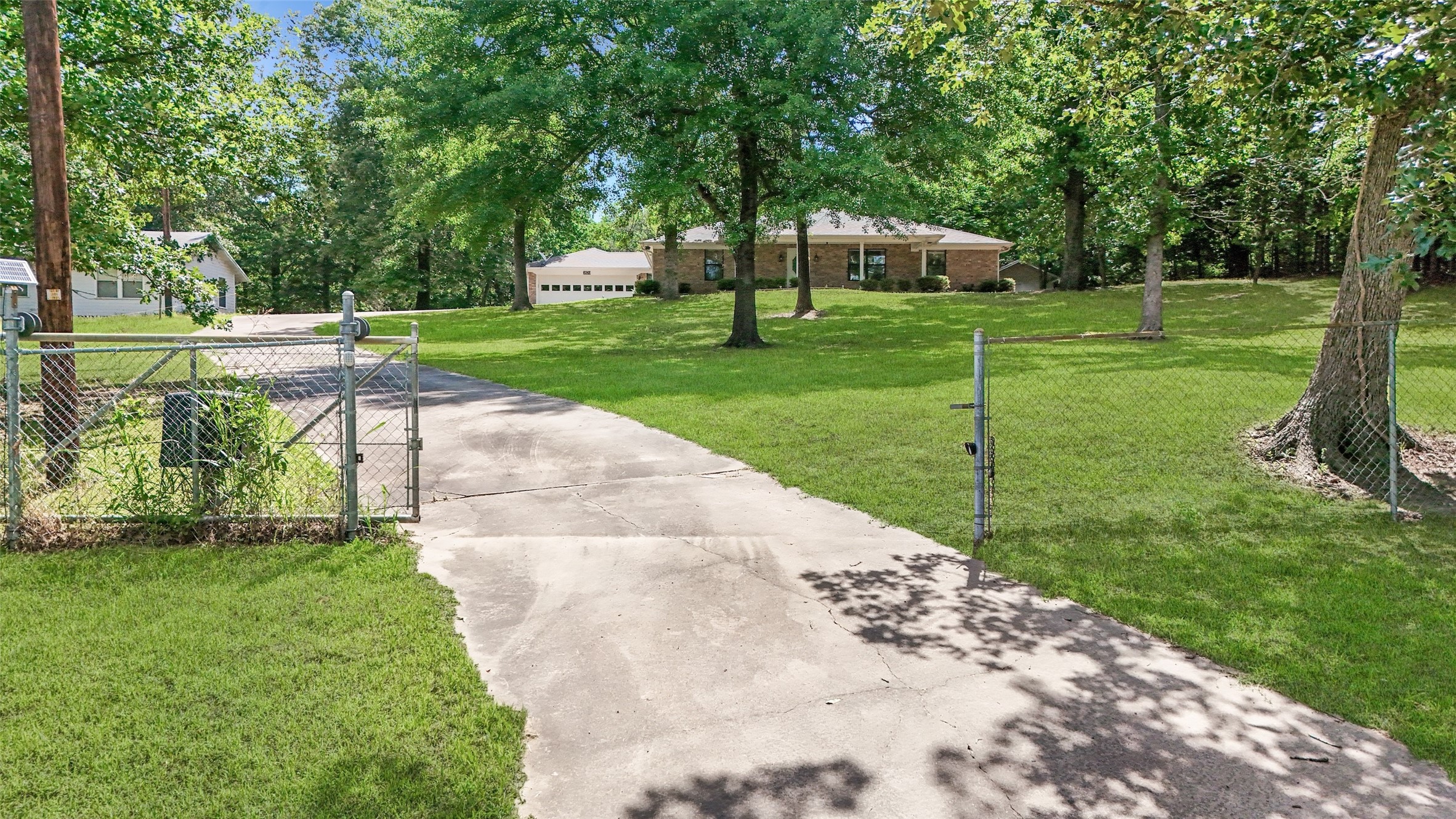 Residential in Arthur City 3