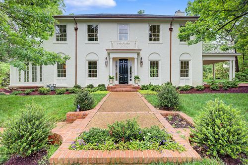 4428 Sheppard Pl, Nashville, TN, 37205-3848 | Card Image